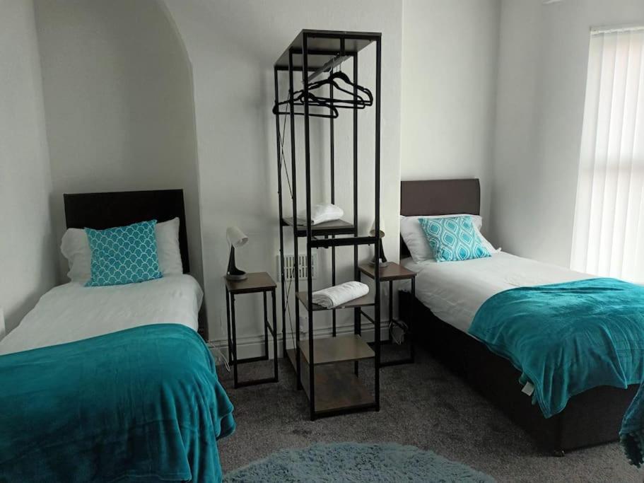 Antonio Str Liverpool 6 Beds מראה חיצוני תמונה