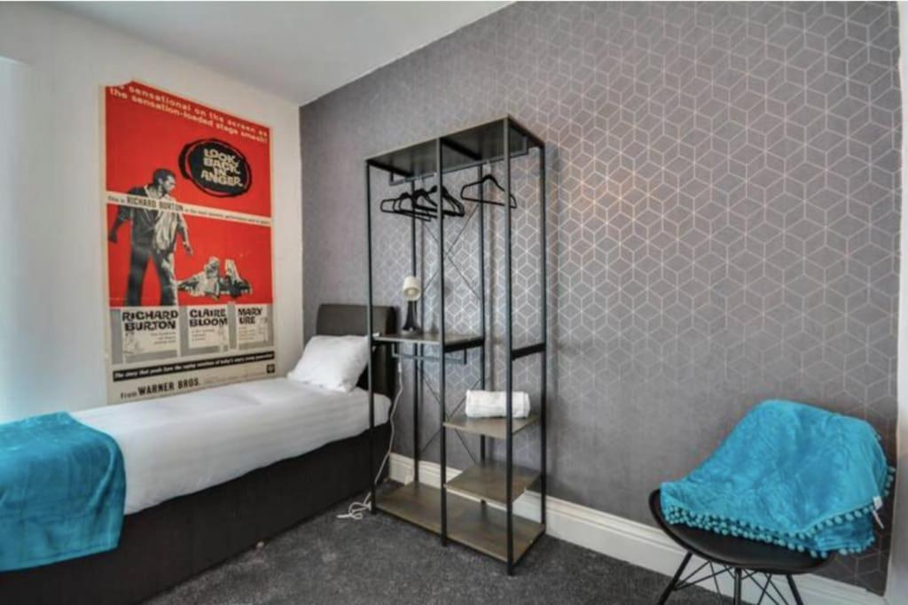 Antonio Str Liverpool 6 Beds מראה חיצוני תמונה