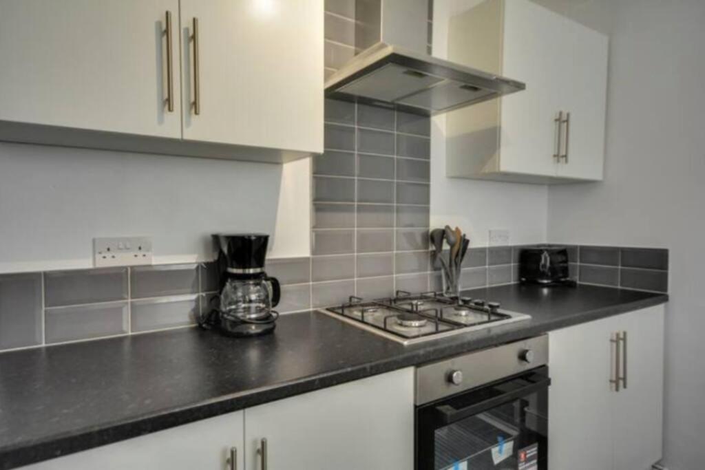 Antonio Str Liverpool 6 Beds מראה חיצוני תמונה