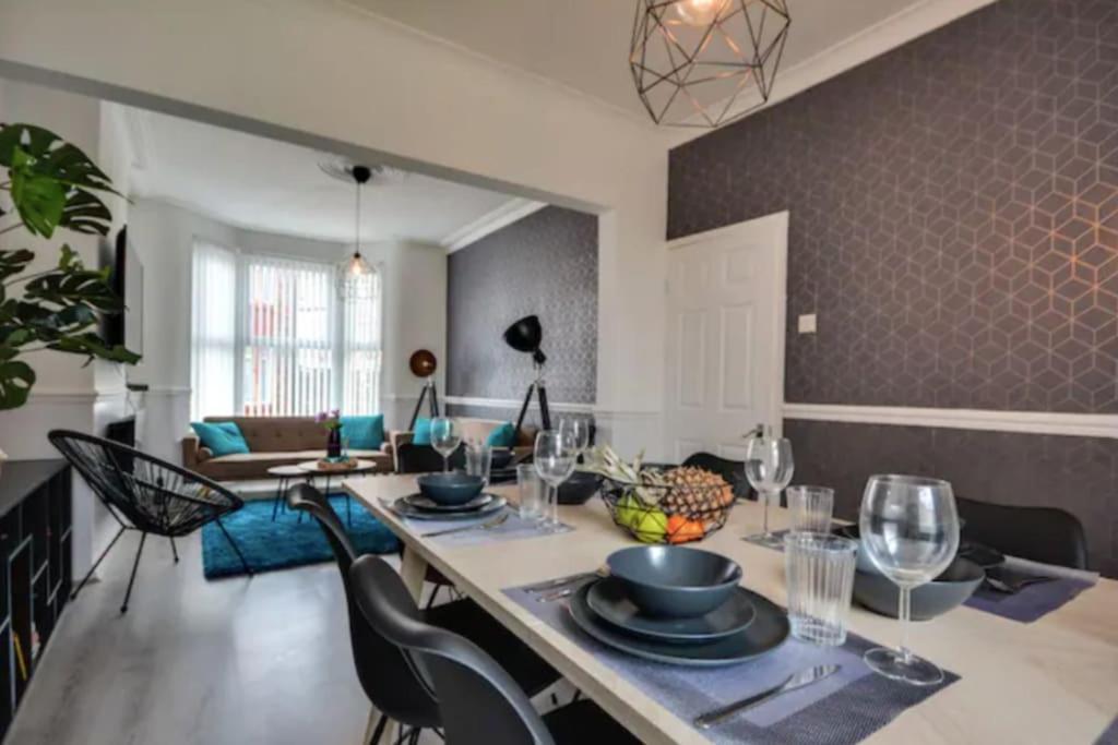 Antonio Str Liverpool 6 Beds מראה חיצוני תמונה