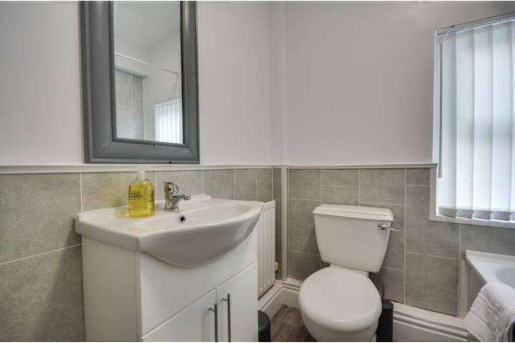 Antonio Str Liverpool 6 Beds מראה חיצוני תמונה